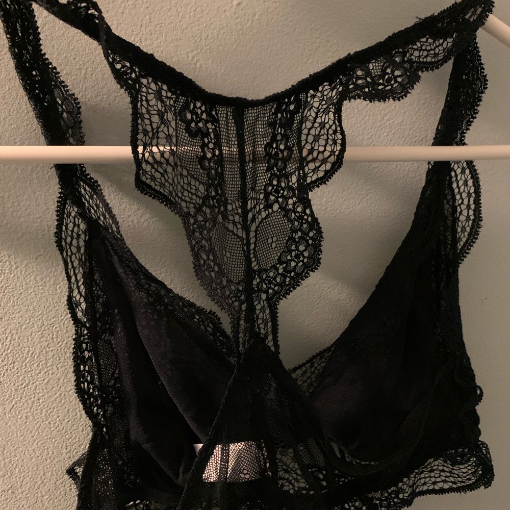 Pullover lacy bra